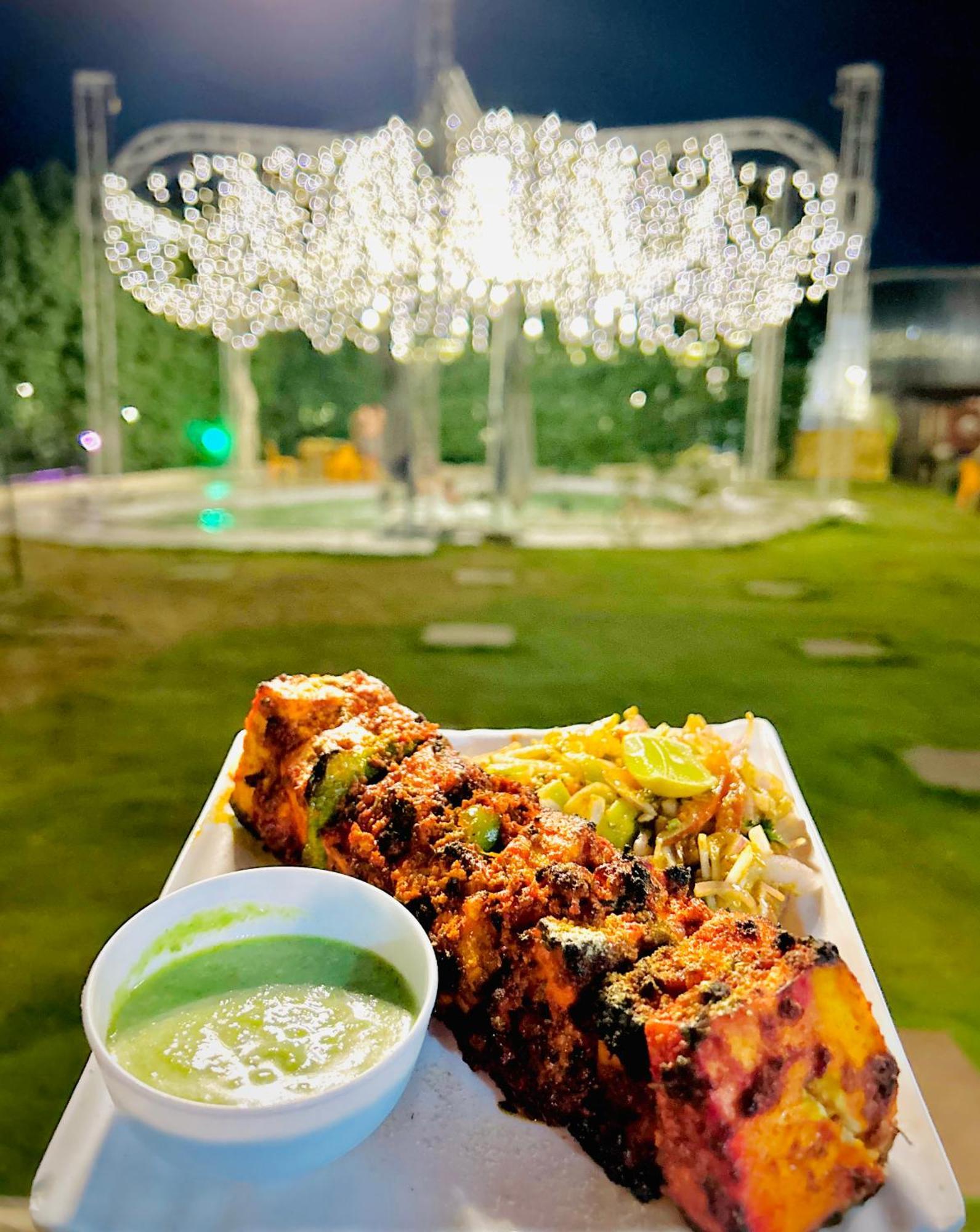 Krishnam Resort Jabalpur Buitenkant foto
